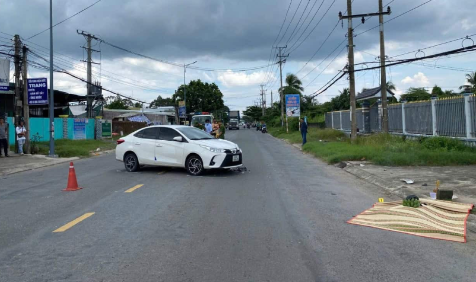 En plena avenida y captado en cámaras.