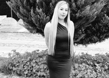 Clarissa de 22 años