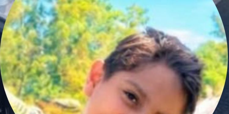 Gabriel, un pequeño de 12 años