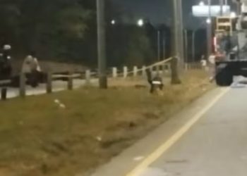 Un motociclista sin vida