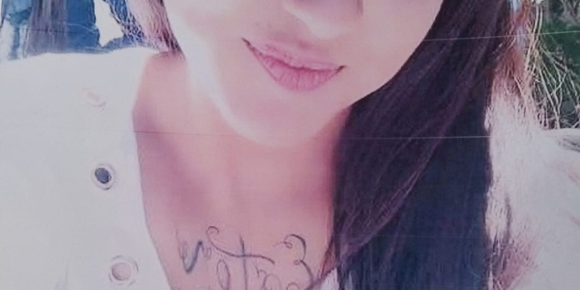 Ester Elena Bustos González